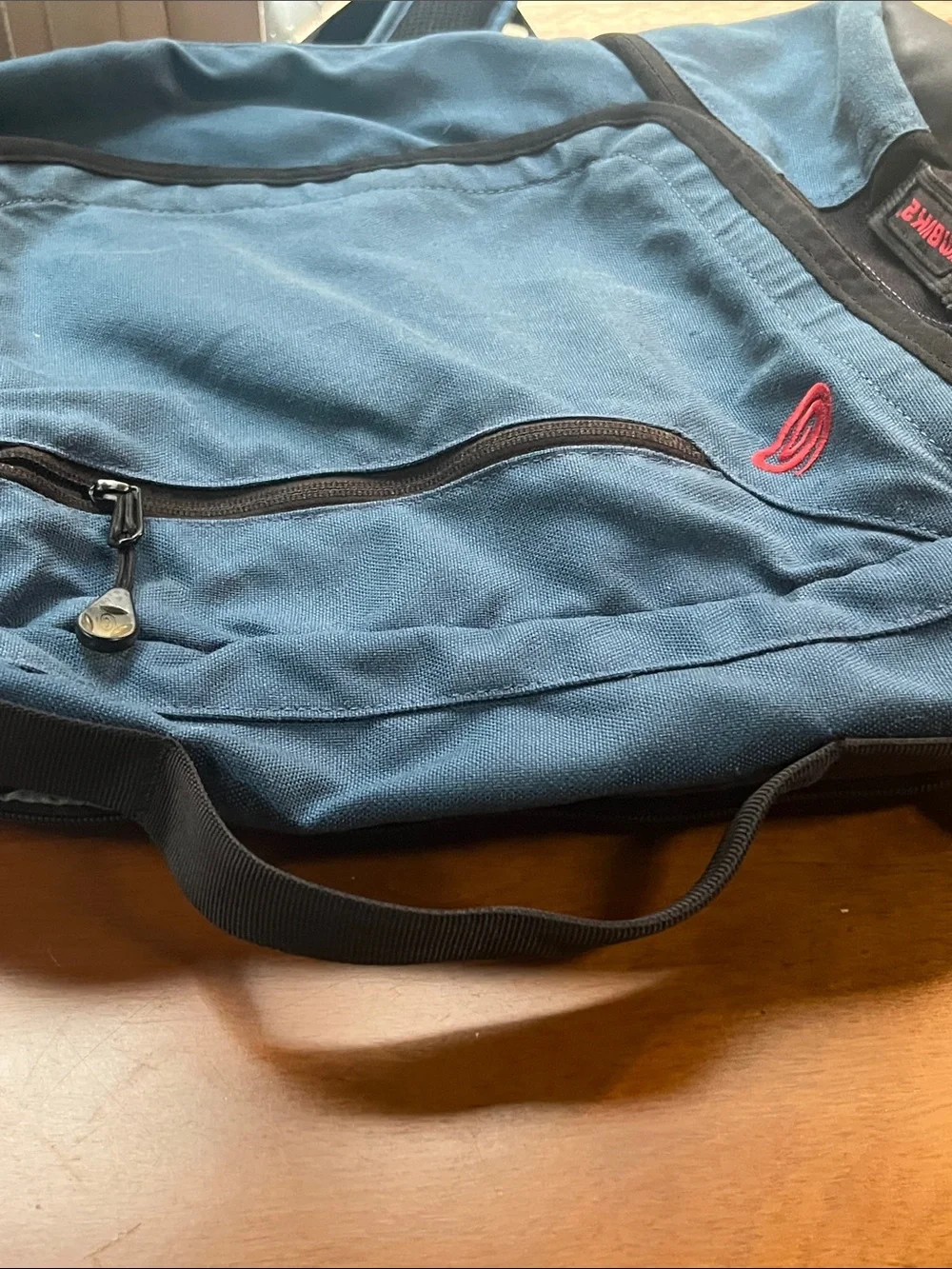Timbuk2 Blue and Black Men's Messenger Bag Laptop Backpack
